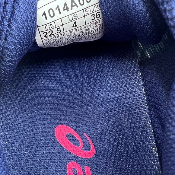 ASICS GT-1000 7 GS Running Shoes 1014A005-400 Azure/Purple size 4y - Picture 7 of 8